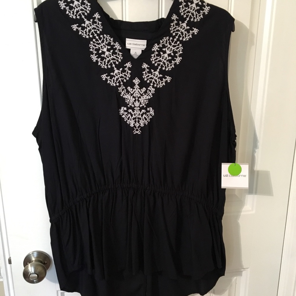 Liz Claiborne Peasant sleeveless embroidered top